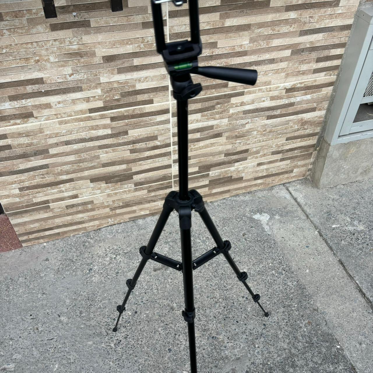 TRIPODE PARA CÁMARA 📸 Y CELULAR 📲 3120A